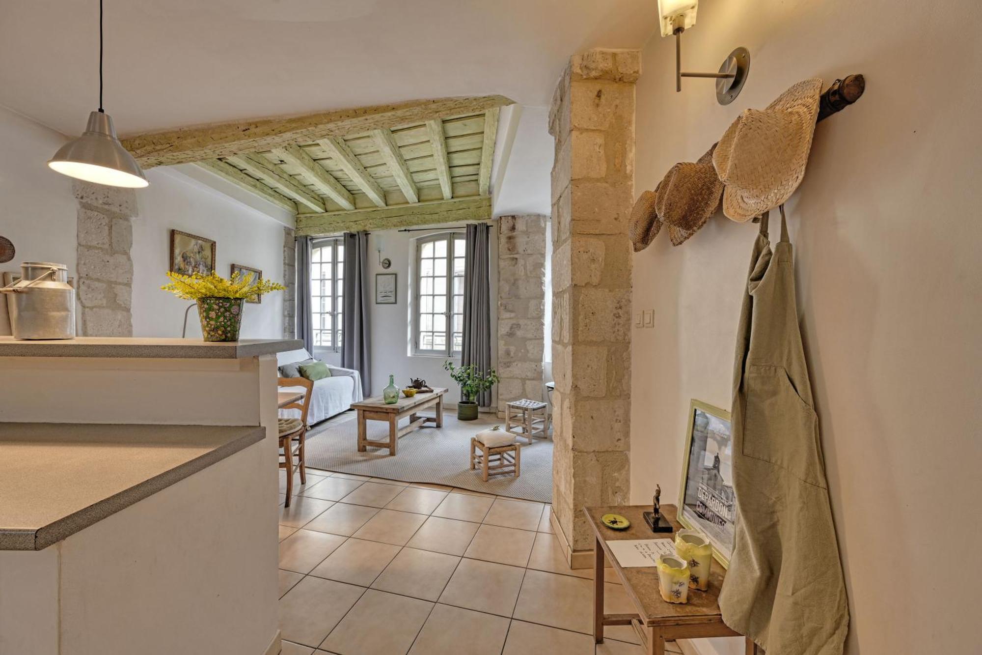 Appartement Le Provencal - Hyper Centre - Wifi à Avignon Extérieur photo